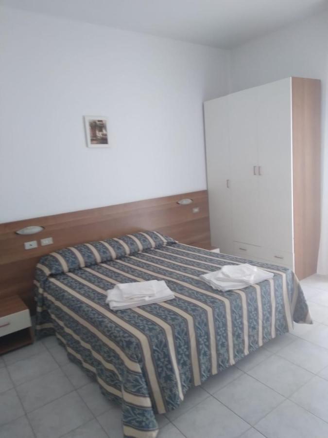 Hotel Acapulco Rimini Kültér fotó