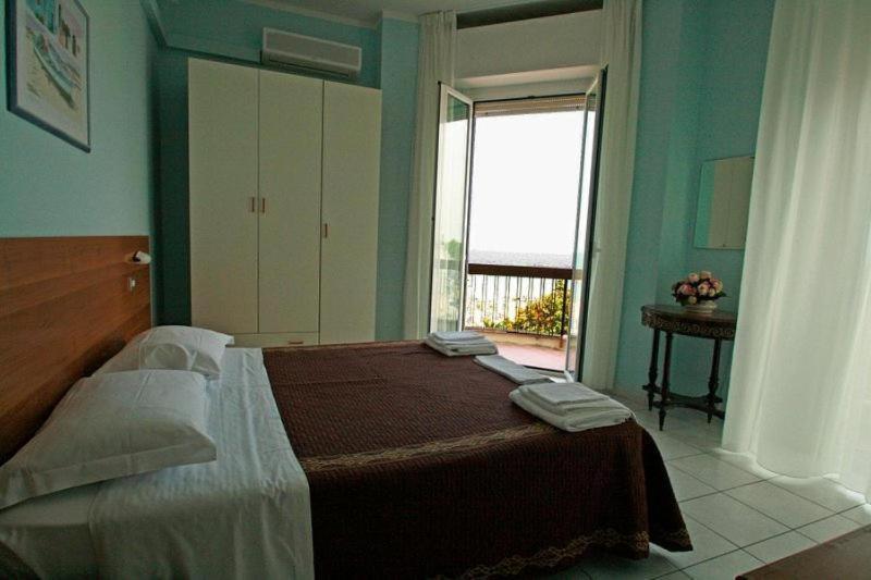 Hotel Acapulco Rimini Kültér fotó